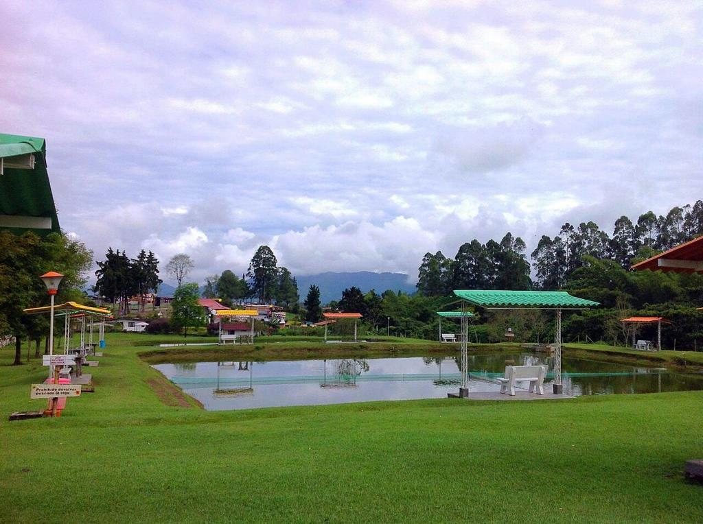 Finca Recreacional Marcelandia Santa Rosa de Cabal Dış mekan fotoğraf